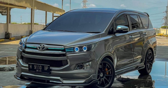 INNOVA BUCKET (PREMIUM) (6+1)